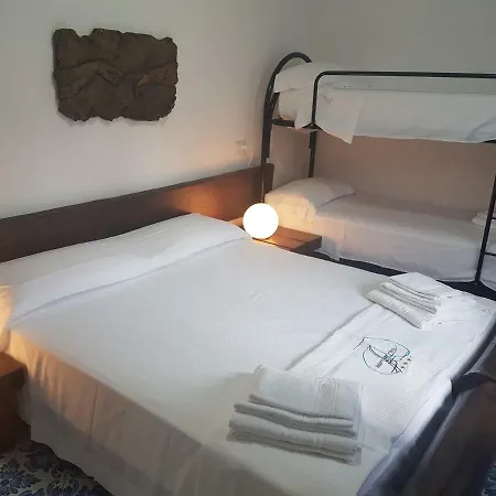 فندق مبيت وإفطار Il Dell'artista 3*